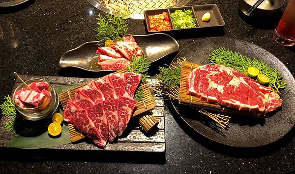 台中食記【森森燒肉 Morimori yakiniku】日式燒肉 讓人回味的極品冷藏牛肉套餐,大口吃肉超滿足啊~~~((附菜單 @ :: 痞客邦 ::