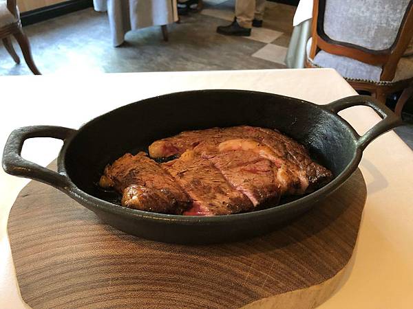 [食記] 高雄 安多尼歐 愛河畔的約會慶生餐廳