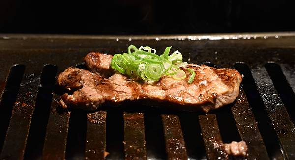 [食記] 台中 KoDo和牛燒肉 有薑母鴨味道的菲力牛