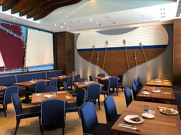 [食記] 高雄國賓 iRiver愛河牛排海鮮自助餐廳