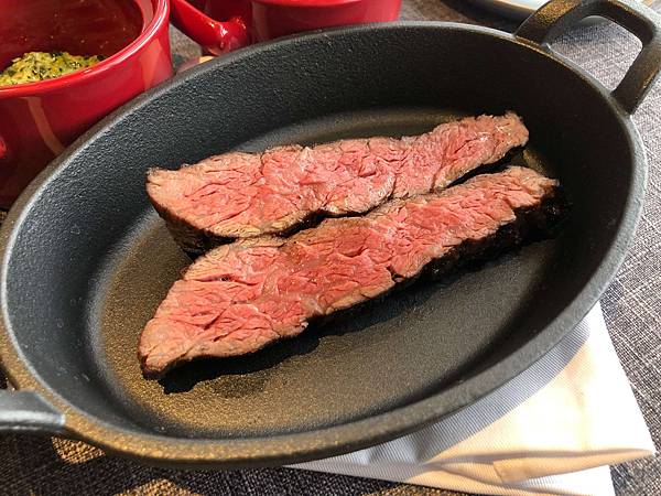 [食記] CRIS Steakhouse 大立A館 新開幕 牛排館