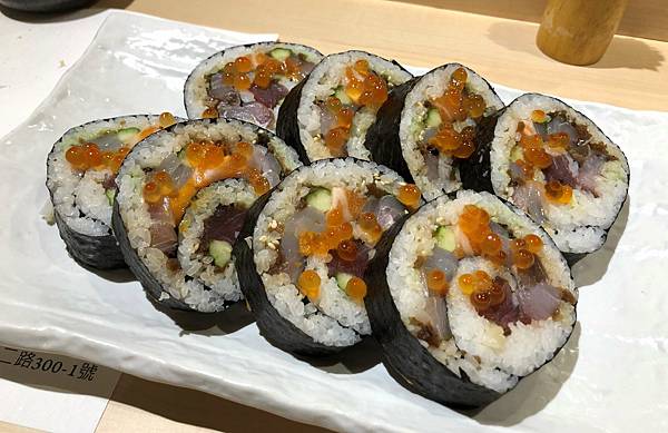 [食記] 香月壽司 割烹  超大份量的將軍卷