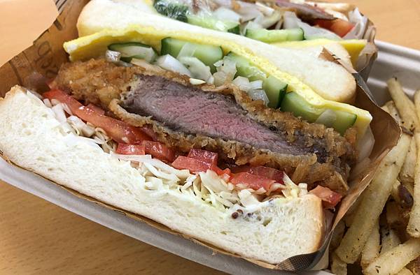 [食記] 因餵おでんbar 好吃的 炸菲力牛排三明治