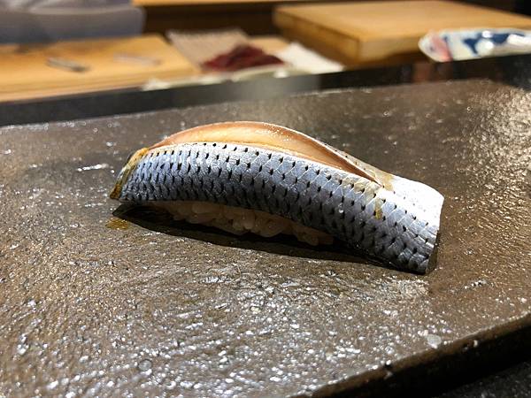 [食記] 西區/鮨 汐音 無菜單日本料理 鮨戎前板前