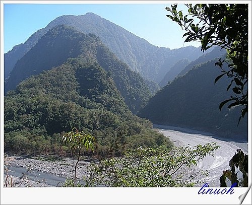 547793120_m.jpg 547793120_m.jpg