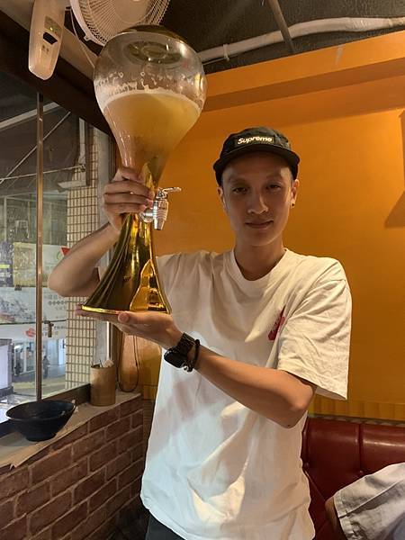 F8E13E5A-F417-43C9-82EE-CF55EDB9F954.jpg F8E13E5A-F417-43C9-82EE-CF55EDB9F954.jpg