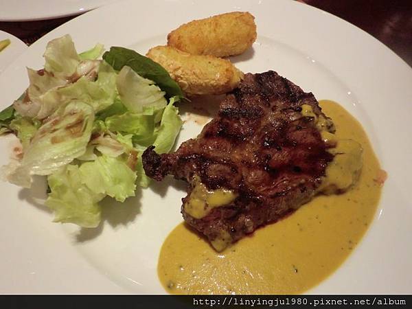 MOO BEEF STEAK_14.JPG