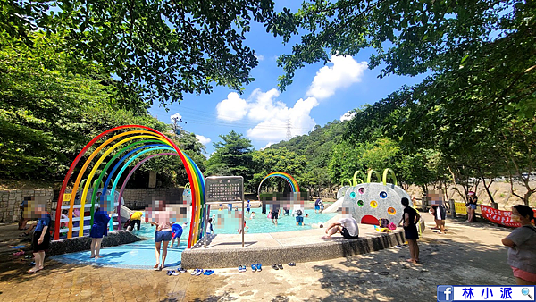 【基隆親子景點】基隆暖暖親水公園~大象溜滑梯~噴水步道~免費