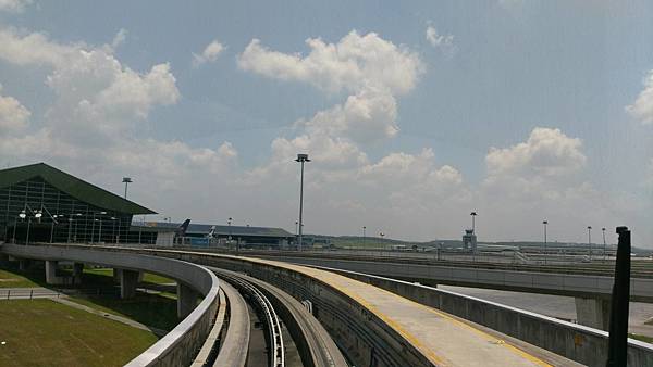 190387.jpg 190387.jpg