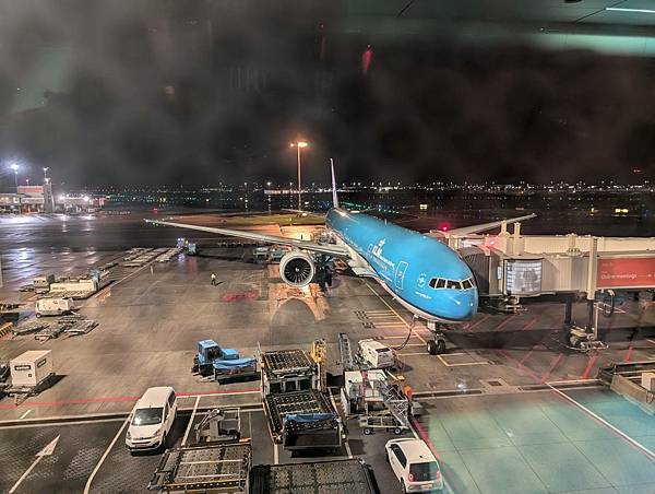 荷蘭航空KL856 首爾仁川→荷蘭阿姆斯特丹 商務艙 荷蘭航空KL856 首爾仁川→荷蘭阿姆斯特丹 商務艙