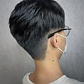 《男生剪燙髮》前額調整術 男生韓式燙髮 三七分逗號頭．新店大坪林 💈 Leon里昂︱新店髮型設計師︱客製化剪燙染髮︱覺亞頭皮保養︱京換羽髮質保養