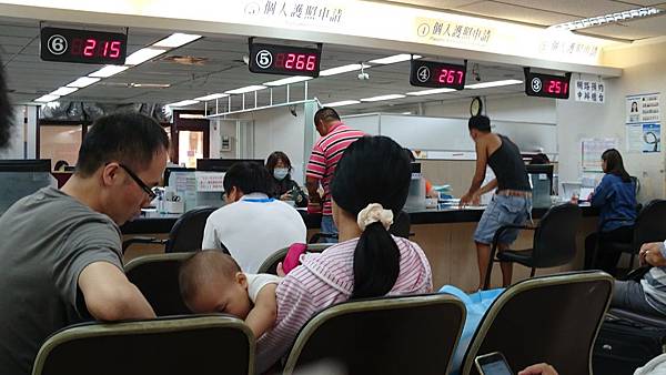 DSC_0829.JPG DSC_0829.JPG