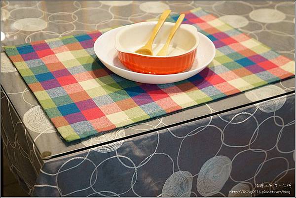 tablecloth11.jpg