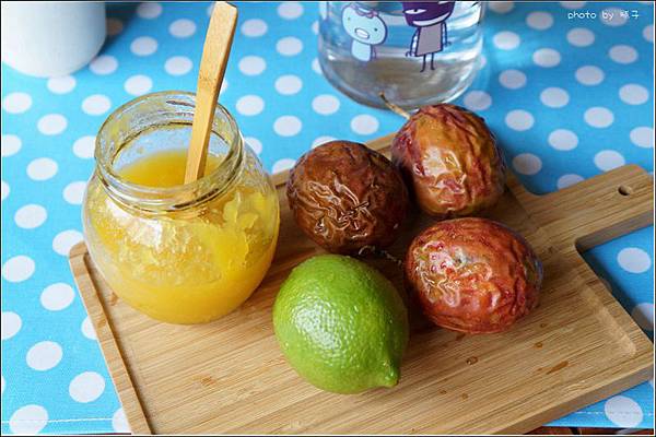 pineappletea11.jpg pineappletea11.jpg