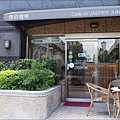 JJ cafe02.jpg
