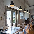 JJ cafe06.jpg