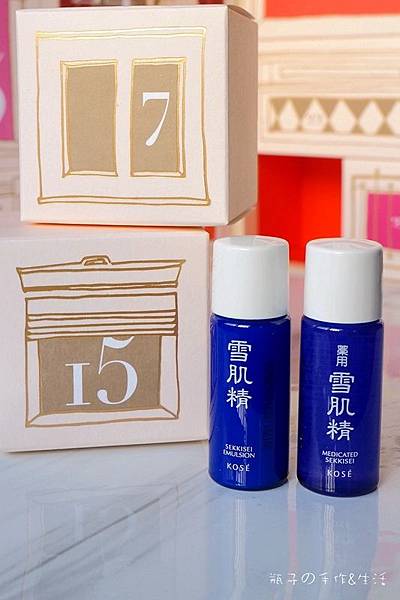 敗 太划算不買不行的聖誕禮物 新光三越 歡慶耶誕世界之窗倒數日曆 美麗台d款全品項開箱 瓶子の手作 生活部落格