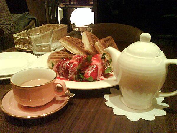 米朗琪咖啡的草莓鬆餅