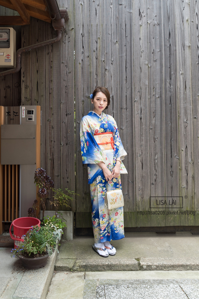 DSC02919-2.jpg DSC02919-2.jpg