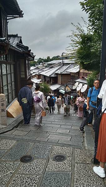 京都大阪七日遊~第二天(清水寺、二年坂、三年坂、八坂神社)