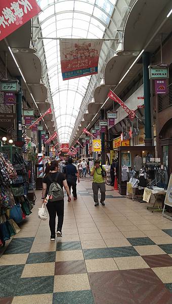 京都大阪七日遊~第五天(黑門市場、任天堂直營店、居酒屋)