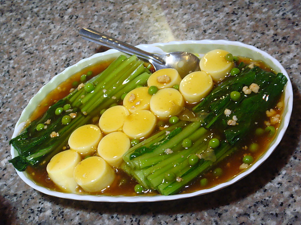 蠔油燴雞蛋豆腐和油菜.JPG