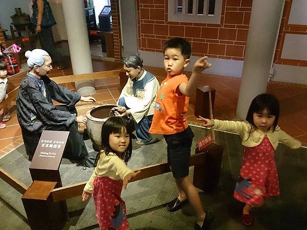 11204861_10205248300899657_246183497_o 11204861_10205248300899657_246183497_o