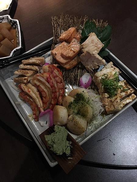 生魚片1.jpg 生魚片1.jpg