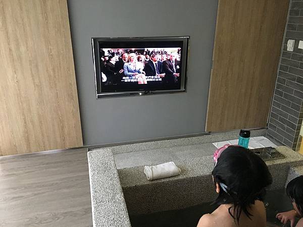 IMG_4584.JPG IMG_4584.JPG