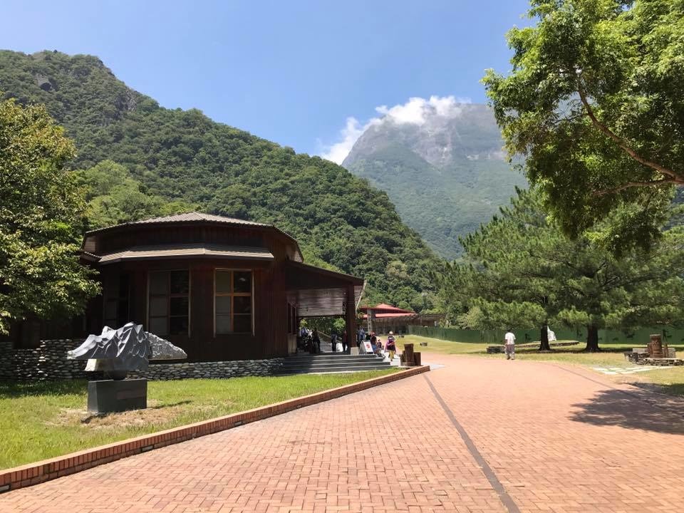 布洛灣.jpg 布洛灣.jpg
