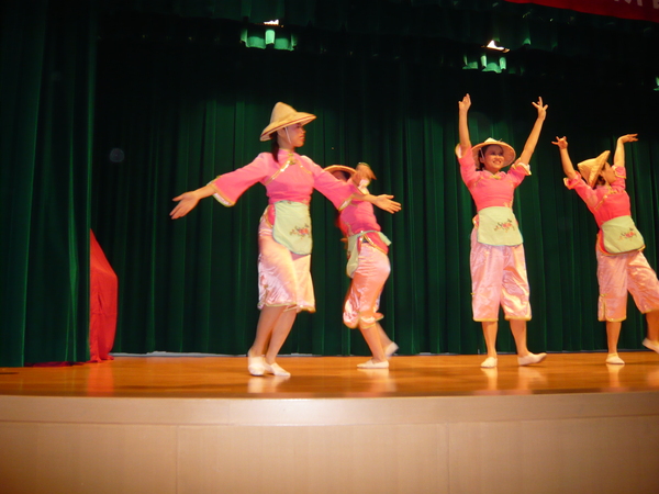 Oct 5, 2008 Chinese Folk Performance