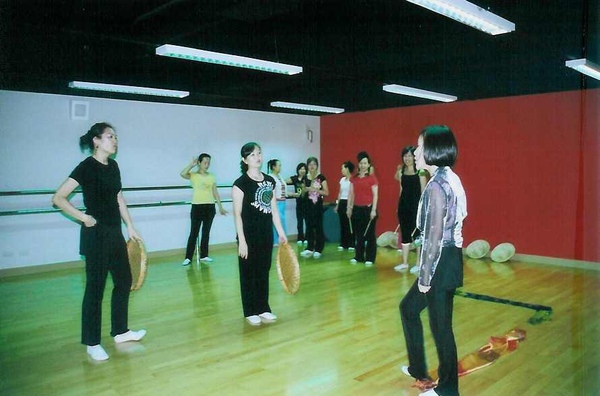 The practice for Chinese Folk performance on Oct 5, 2008