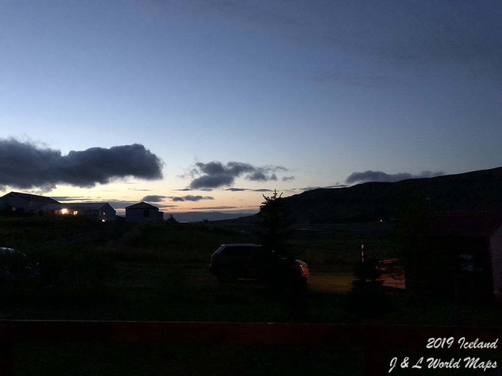 IMG_4009.JPEG IMG_4009.JPEG