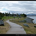 20150405_141930_LakeLightSculptureJindabyne.JPG