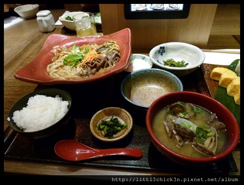 20160218_205337_YayoiSydney.JPG 20160218_205337_YayoiSydney.JPG
