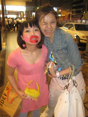 在一樓跟小樺拍.jpg