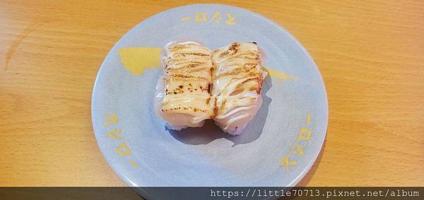 炙燒起司貝柱握壽司-1.jpg 炙燒起司貝柱握壽司-1.jpg