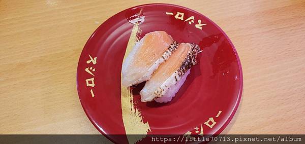炙燒鮭魚肚握壽司-1.jpg 炙燒鮭魚肚握壽司-1.jpg