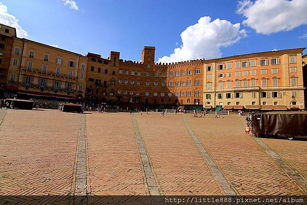 康波廣場Piazza del Campo 2