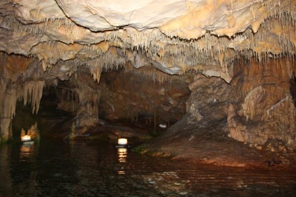 Caves of Diros (33).jpg