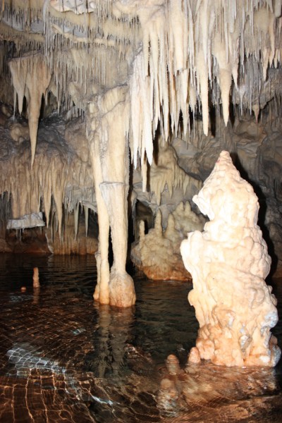 Caves of Diros (50).jpg