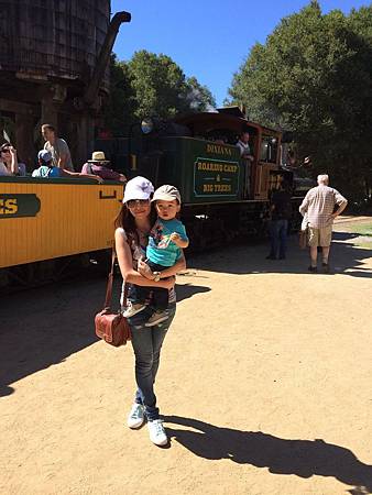 Roaring Camp Railroads & Santa Cruz (20).jpg