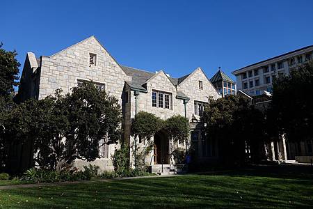 Day 3 -LA. Pasadena City Hall & All Saint Church (13).jpg