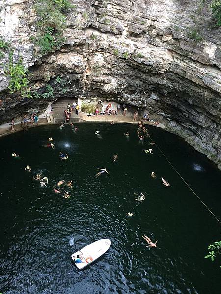 Cenote (7).jpg