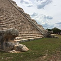 Chichen Itza (18).jpg