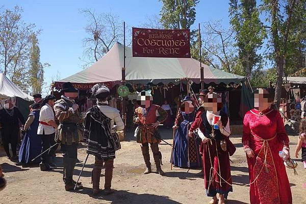 Renaissance Faire &Casa de Fruit (1).jpg