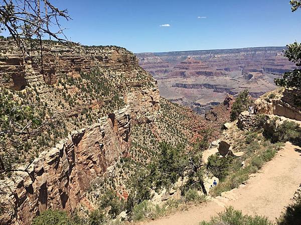 Bright Angel Trail (2).jpg