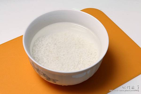 生米泡水會膨脹