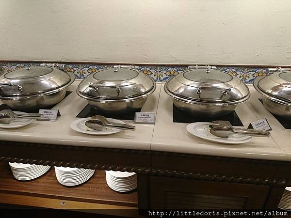 花蓮理想大地-里拉餐廳自助晚餐篇(107.03.18) 花蓮理想大地-里拉餐廳自助晚餐篇(107.03.18)