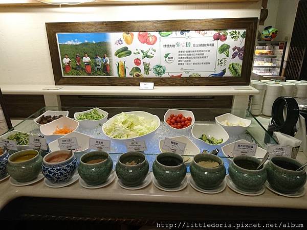 花蓮理想大地-里拉餐廳自助晚餐篇(107.03.18) 花蓮理想大地-里拉餐廳自助晚餐篇(107.03.18)